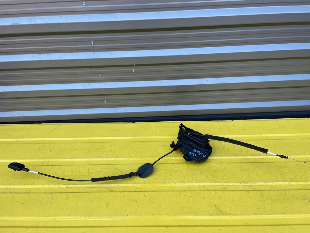 фото №1, Renault zoe ii замок дверь правый задняя 825029017r