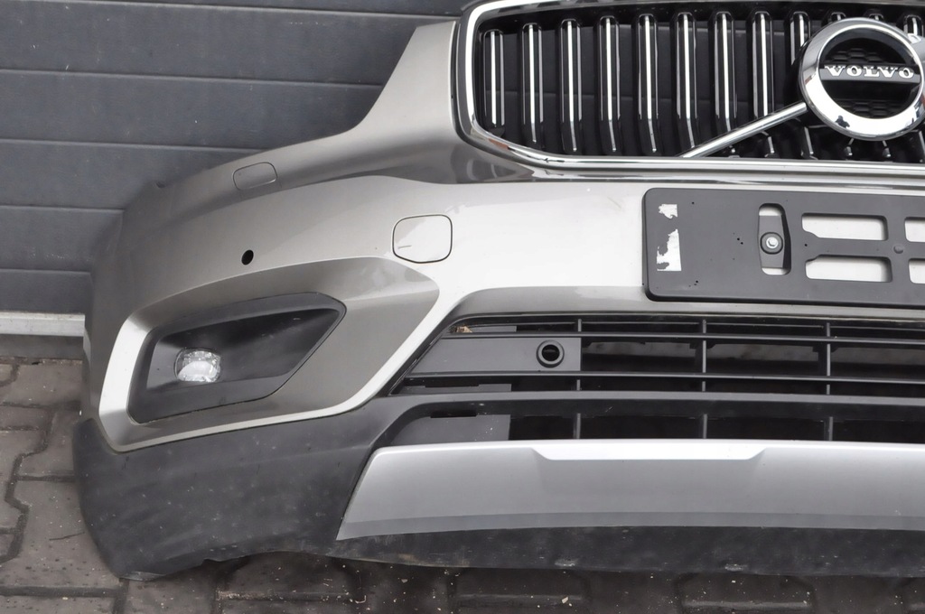 фото №9, Volvo xc40 бампер перед передній kompletny w kolorze 727