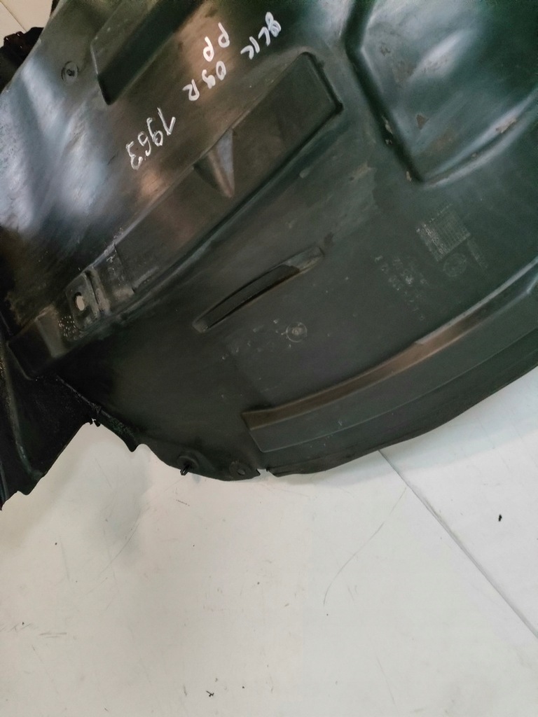 фото №5, Mercedes glk подкрылок правый перед