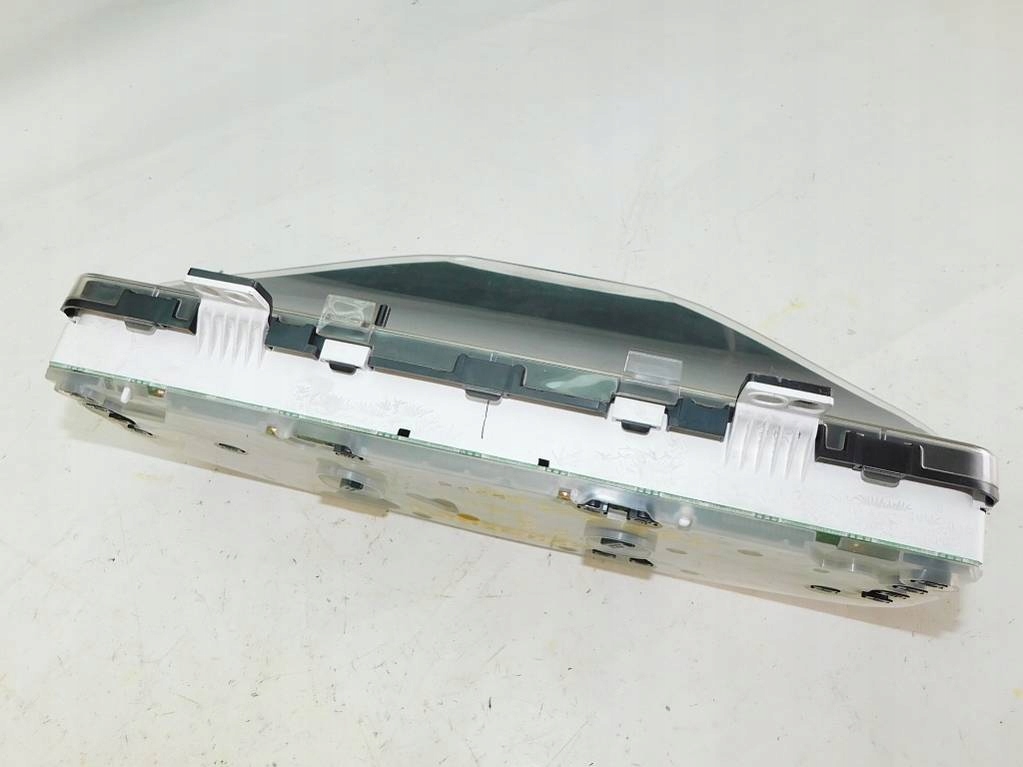 фото №6, Mazda premacy i 2.0b 2002r lift счетчик приборы