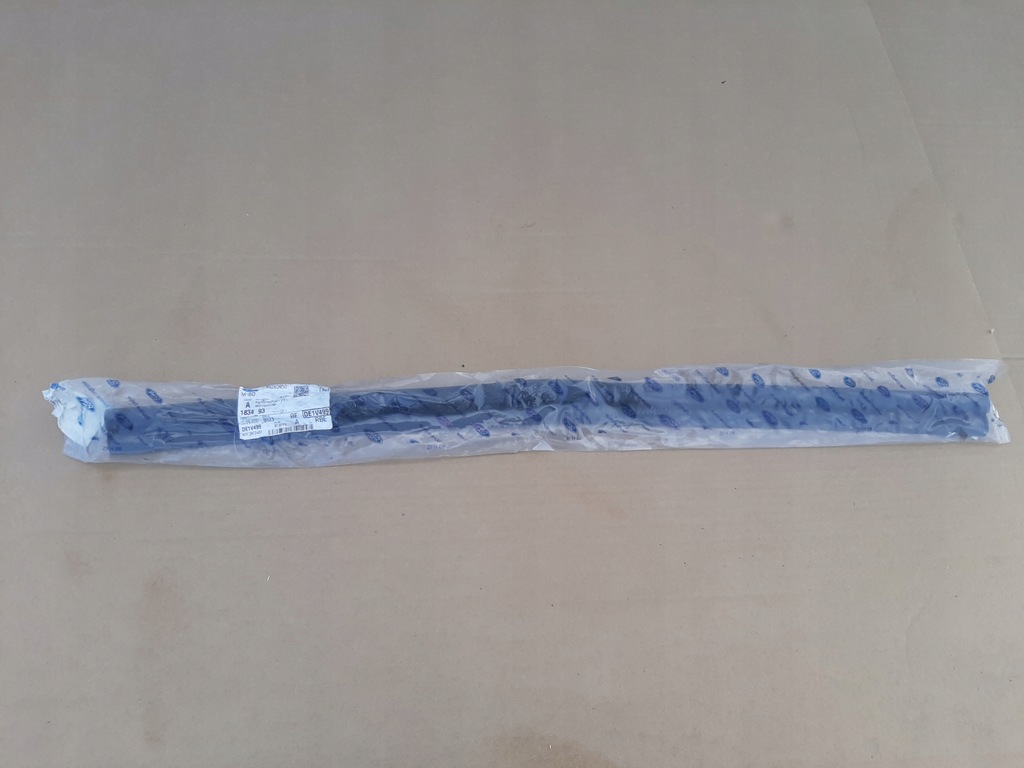 фото №4, Прокладка дверь перед верхний ford transit custom