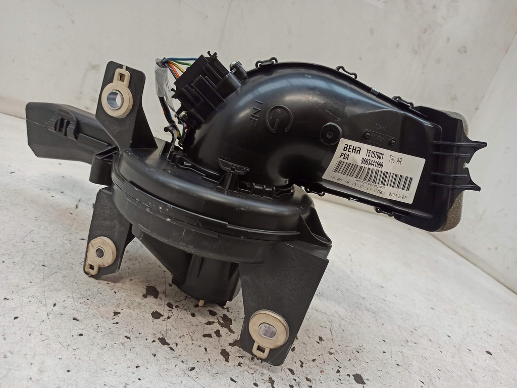 фото №7, Peugeot 5008 воздуходувка вентилятор 9683441680