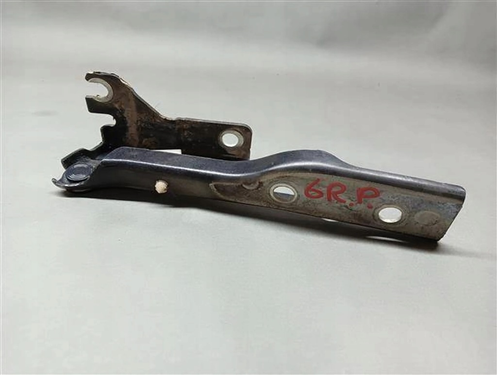 фото №1, Петля капот правый vw polo v 6r0823302a
