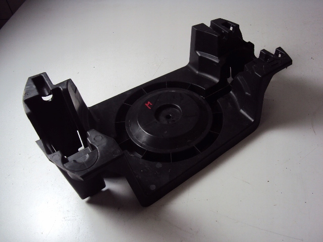 фото №1, Кронштейн колеса запасного renault megane iv hb 16-