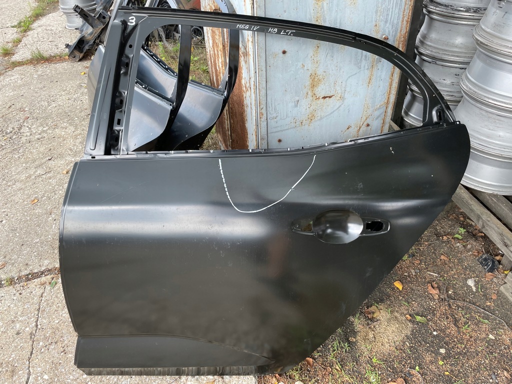 фото №1, Дверь megane iv задняя hb