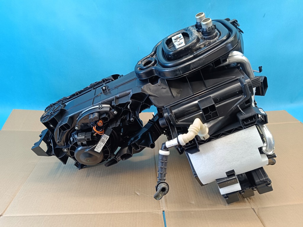 фото №10, Skoda scala lift 1.0tsi 24r обігрівач kombajn теплообмінник тепла 2q1820007b