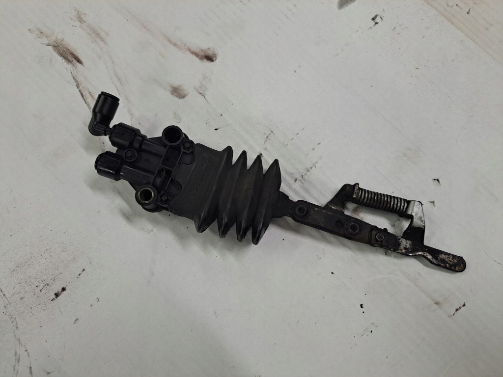 фото №1, Клапан вирівнювання кабіни poziomka рівнемір renault magnum dxi