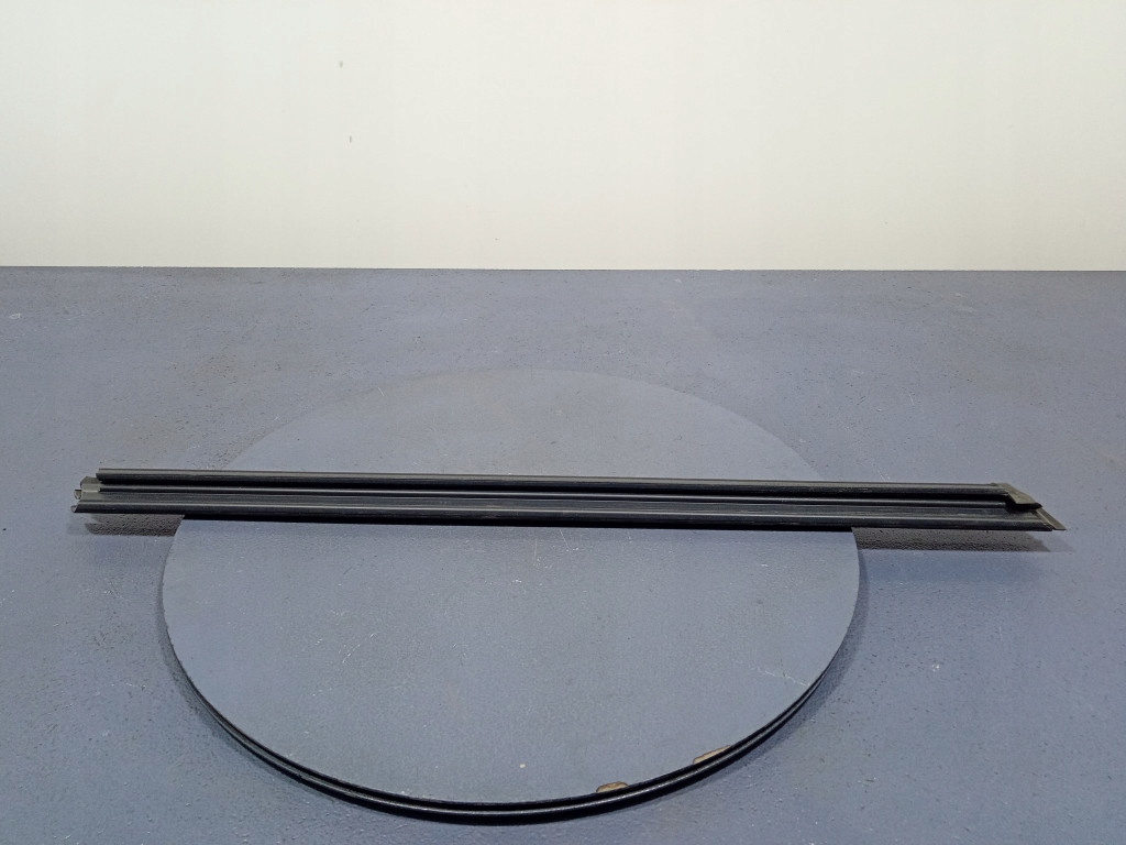 фото №1, Bmw x7 g07 прокладка двері перед ліва передня 7428675