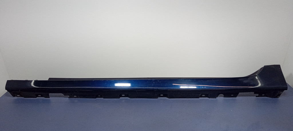 фото №1, Bmw 5 gt f07 молдинг накладка поріг ліва 7201251