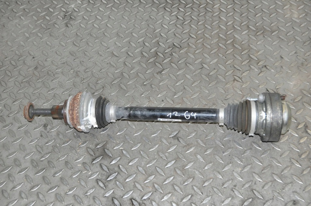 фото №1, Audi a5 2018 права сторона привідний вал задня