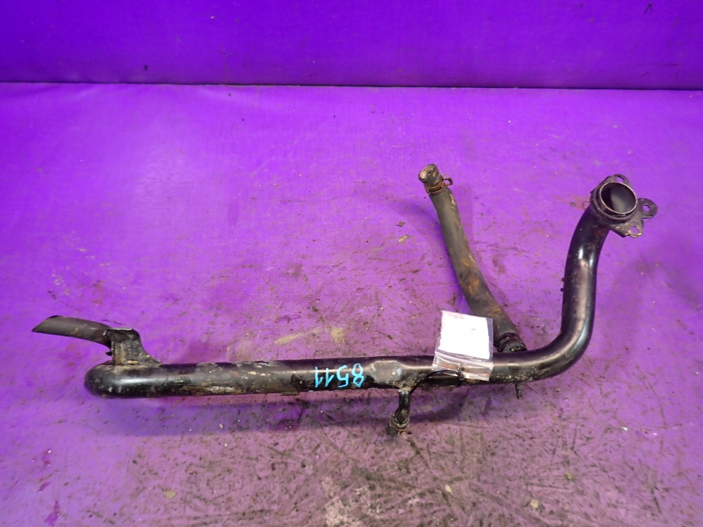 Skoda superb i 1,8 awt шланг труба пабтрубок  воды Цена