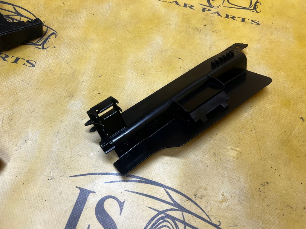 фото №1, Кронштейн кронштейн трубопровод тормозных правый mercedes gl x166