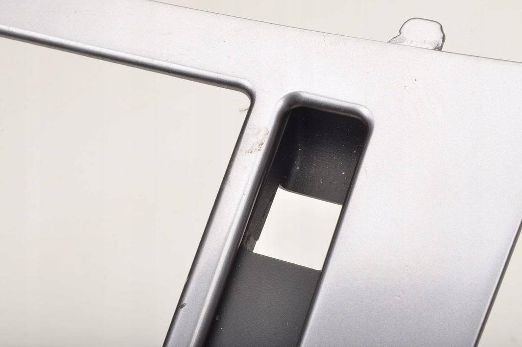 фото №10, Aston martin db9 молдинг внутренняя dekor 4g43-045a66