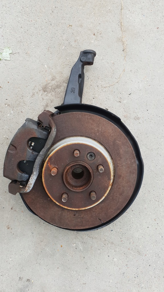 фото №1, Поворотный кулак land rover hse sport 2007r