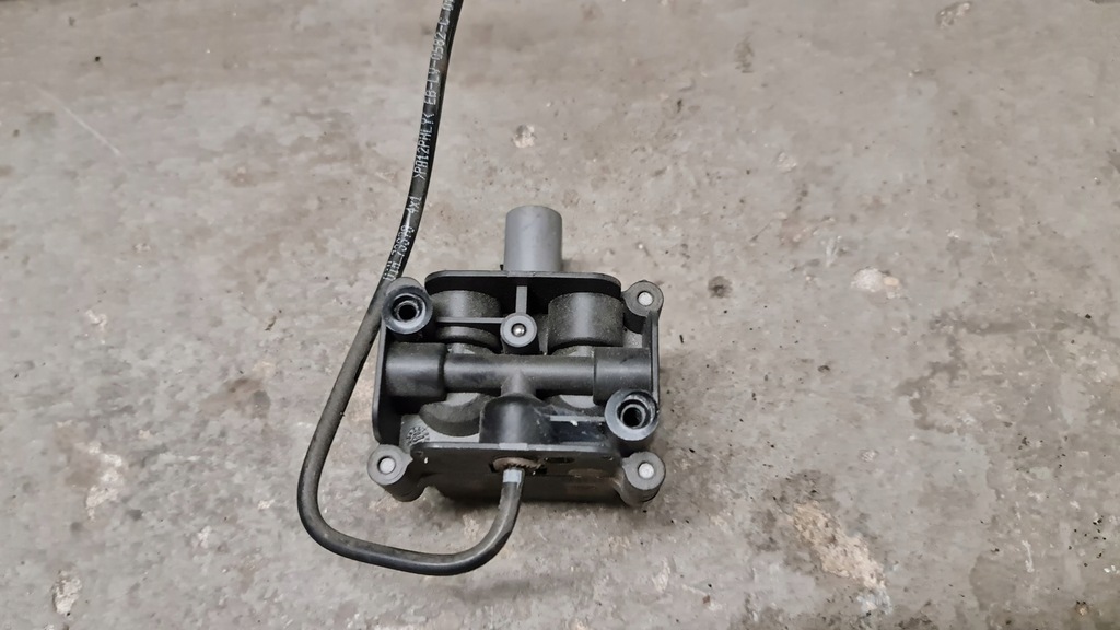 фото №5, Распределитель подвеска bmw x6 e71