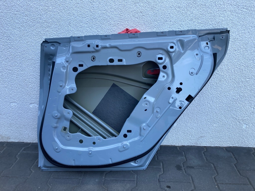 фото №11, Дверь правое задние правый задняя bmw 4 g26