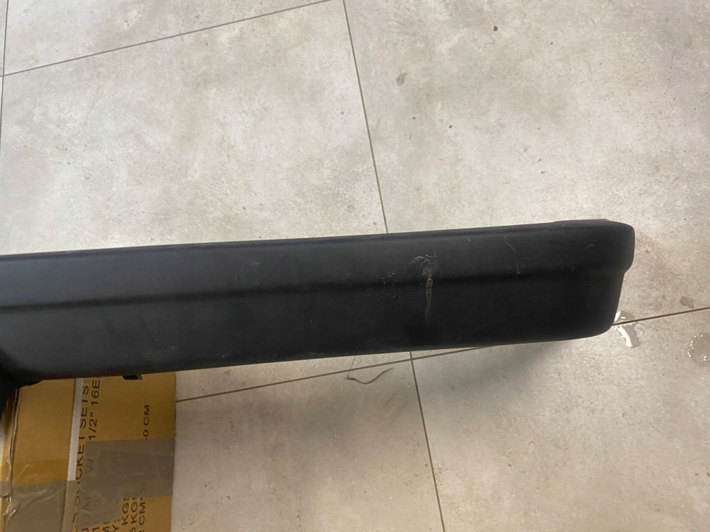 Mercedes w201 бампер перед в Україні