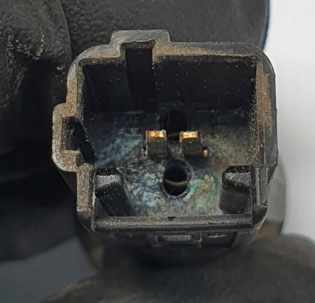 Датчик доводчик капота renault scenic 1 megane Цена