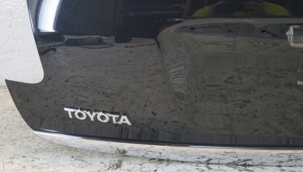 фото №8, Кришка багажника багажника задня toyota auris i 06-09r 209