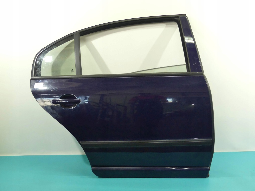 фото №1, Дверь задняя правое skoda superb i цвет f5l
