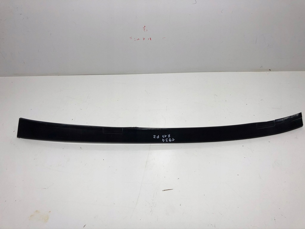 фото №1, Молдинг кровельная левая mercedes e-klasa w212 lift