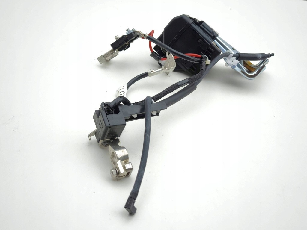 фото №6, Lexus ux 2020 клема плюсова 8216576020a