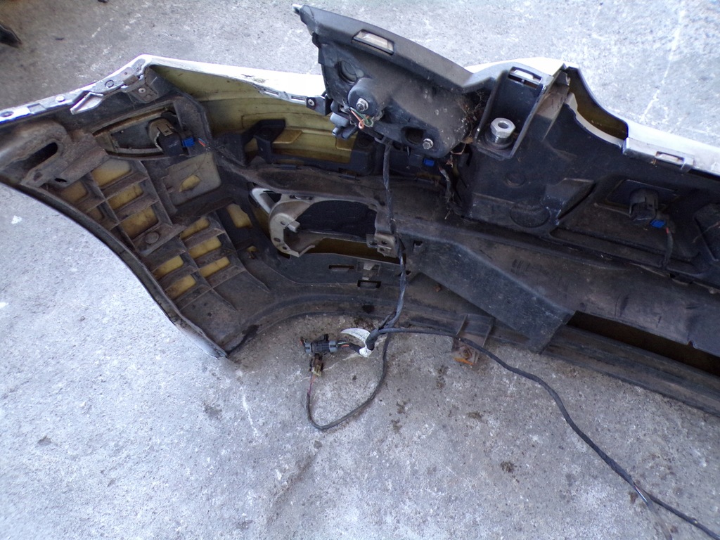 фото №12, Бампер перед mercedes w251 pdc lak 775 kompletny