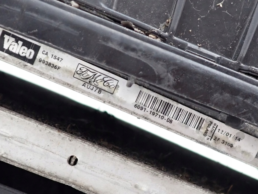 Комплект радиатор кондиционера воды вентилятор volvo v40 2 1.6d 31319165 Доставка