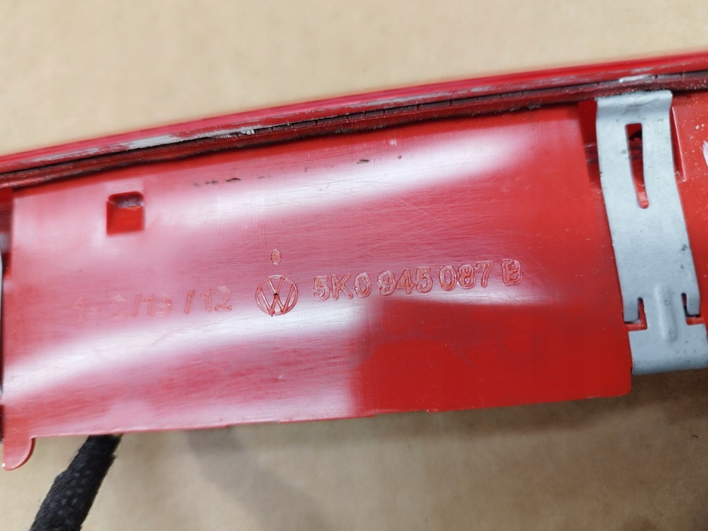 Фара третье  фонарь  стоп крышки задняя 5 дверь hb vw polo 6r v 5 2009-2014 Недорого