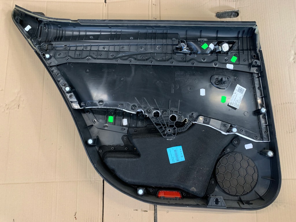 фото №5, 3v5867024an обшивка двері правий задня superb iii 3