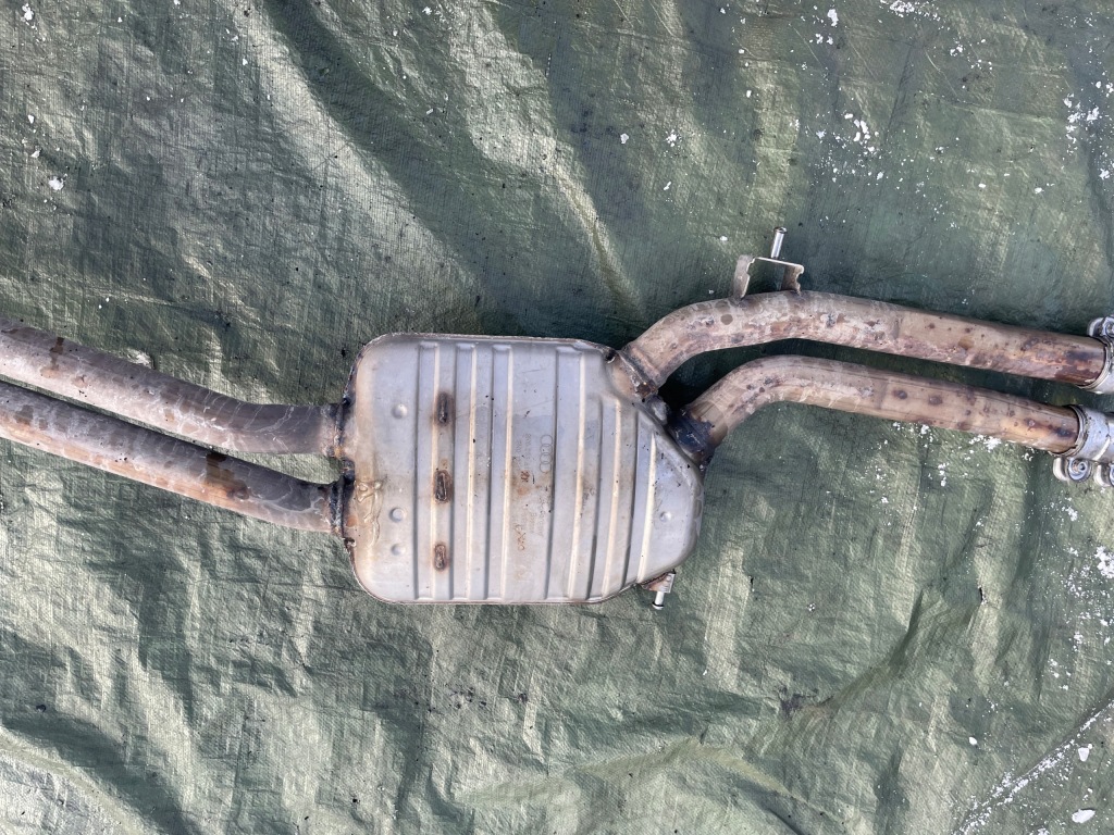 Audi a4 b8 3.2 fsi quattro гаситель выхлоп комплектный  8k0253611ab Доставка