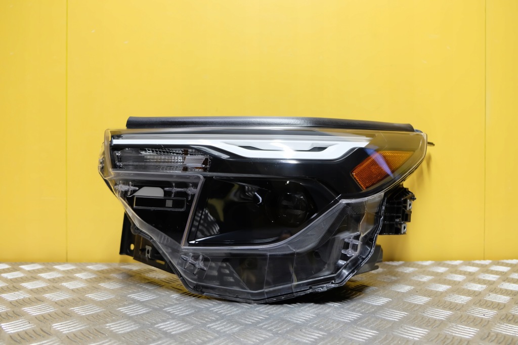 Купити Subaru forester sl 2024 2025- фара фара перед full led ліва k5 америка