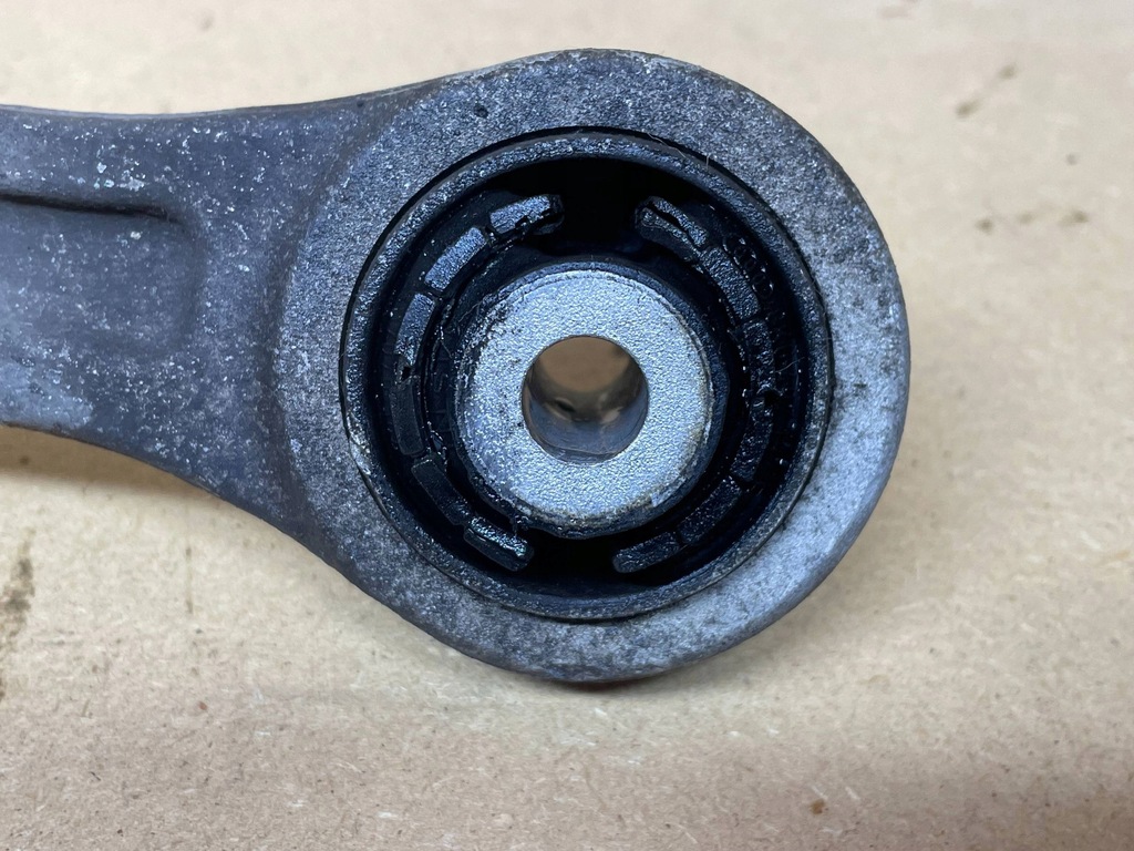 фото №7, Audi a5 8t 2007-2016 8k0407155b важіль нижній лівий перед передній