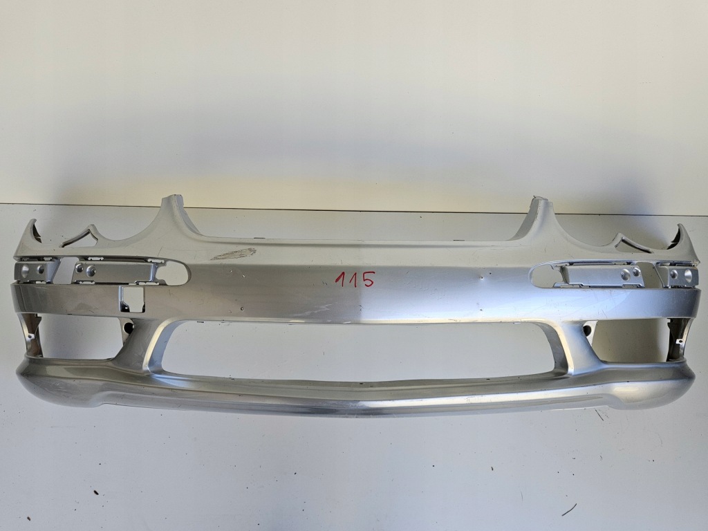 Купити Mercedes sl v 5 r230 w230 amg 01-06 бампер передні  передній