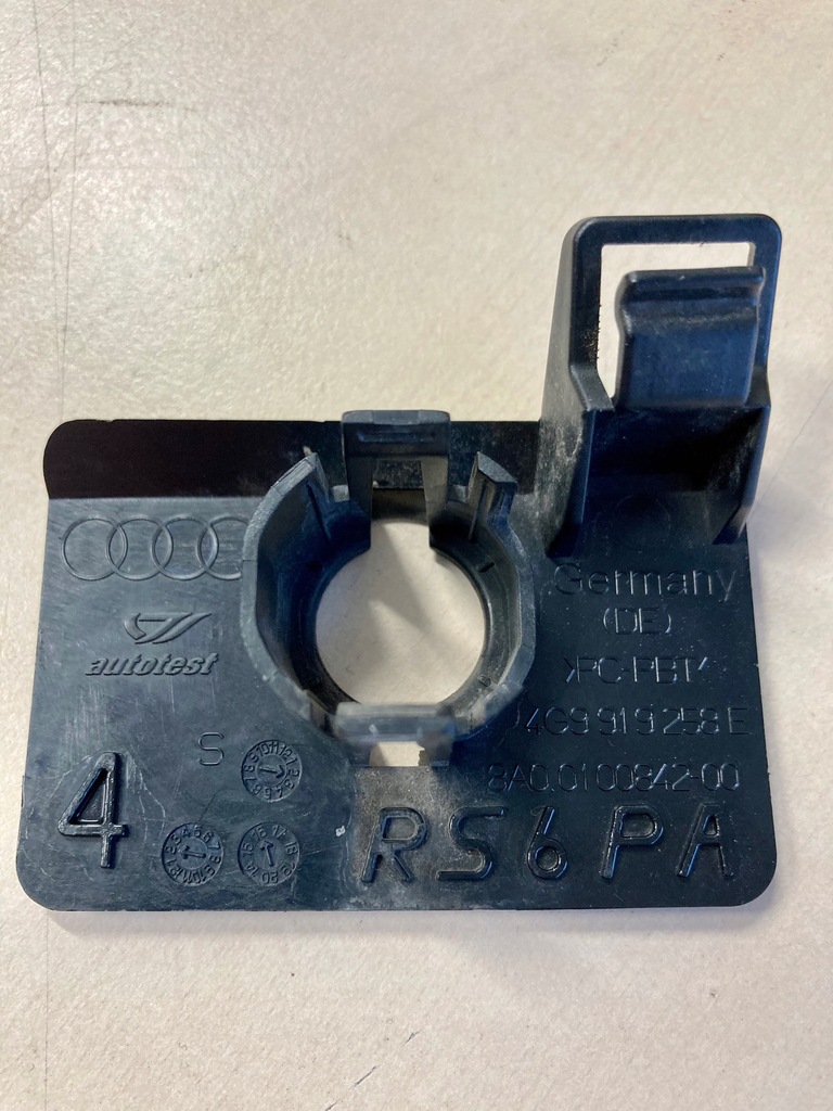 фото №5, Крепления датчиков парковки audi rs6 c7 бампер задняя 4g9919290