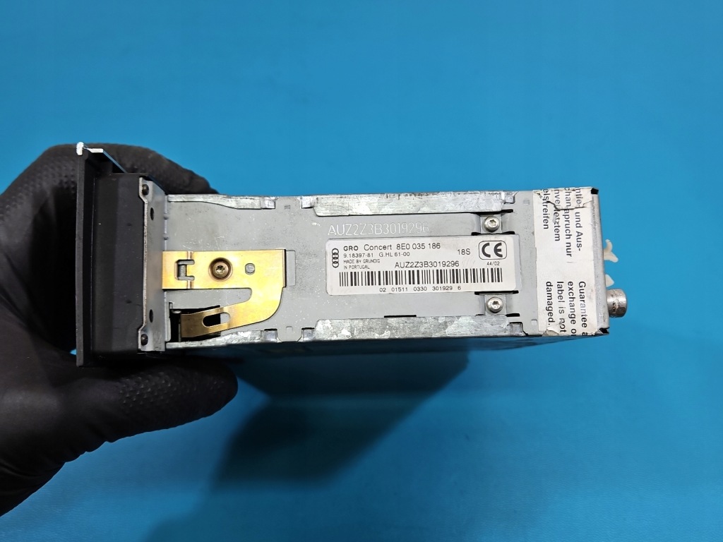 Радіо заводський audi a4 b6 8e0035186 радіопрогравач Київ
