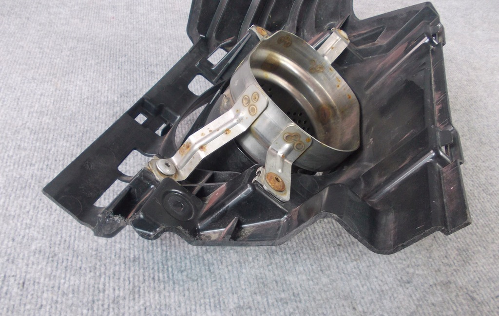 фото №8, Audi rs3 наконечник вихлоп ліва 8y0253823