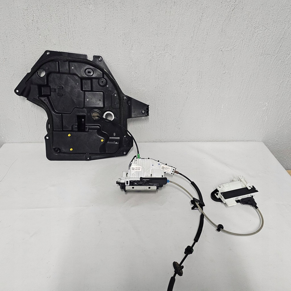 фото №10, Привод замка дверь правых задняя tesla x plaid 2022r 1614335-00-d