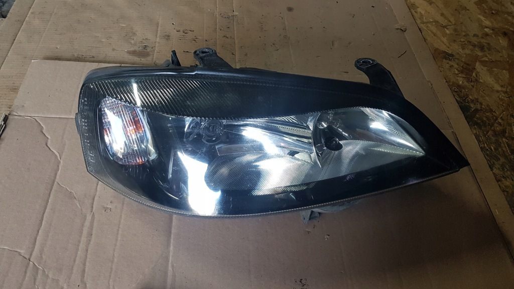 фото №1, Лампа права перед astra ii 13132460