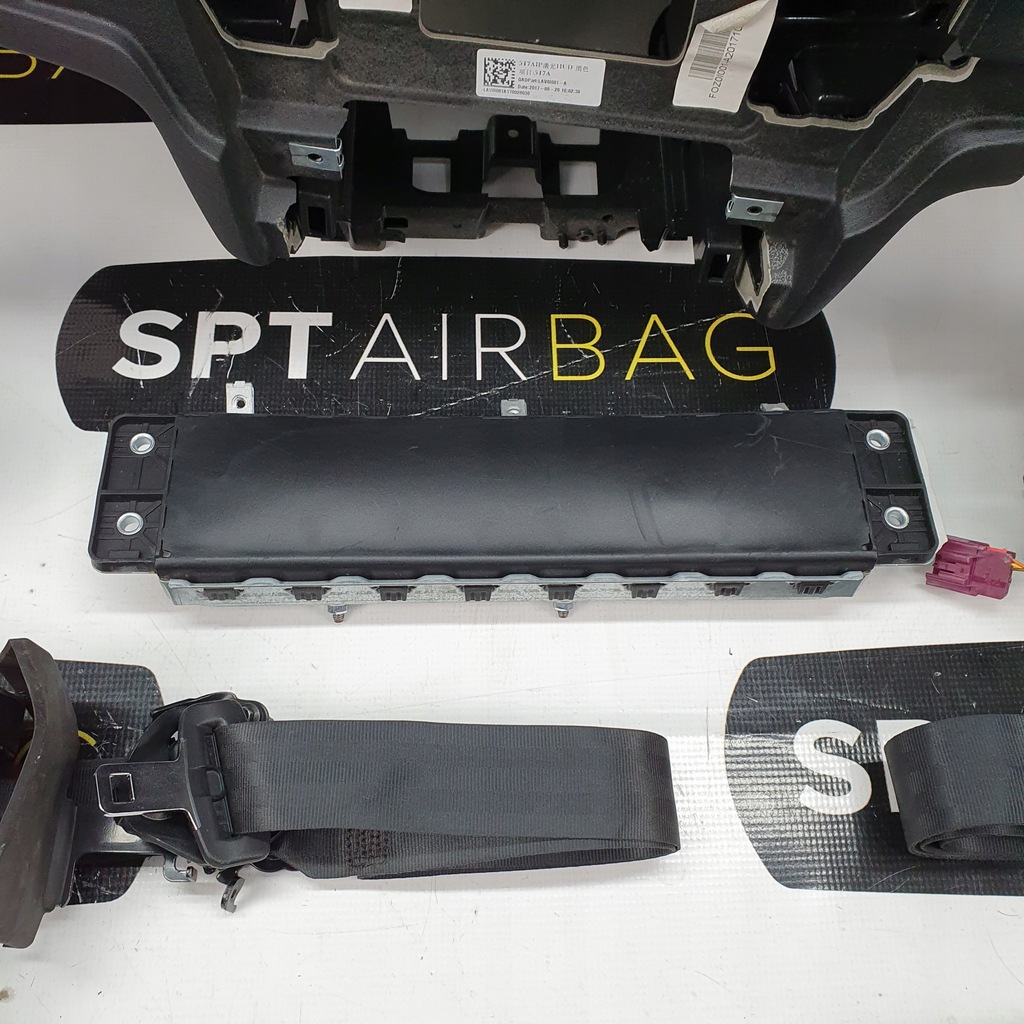 фото №7, Volvo s90 v90 приборная панель czarna org консоль подушки безопасности ремни подушка безопасности