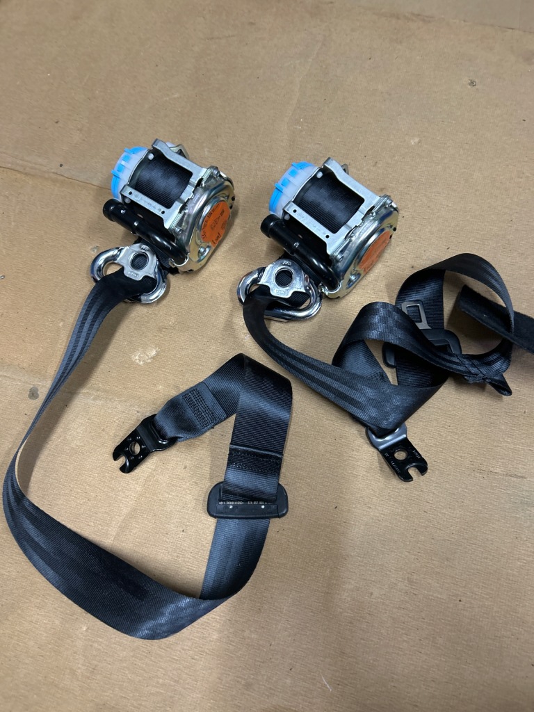 фото №1, Skoda karoq lift pas задняя air 57a857805b 806b