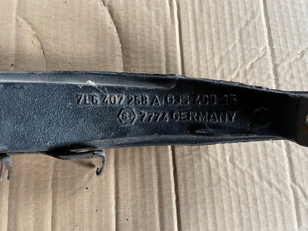 фото №12, Поворотний кулак перед правий vw touareg 7l 2.5 tdi 02-06r