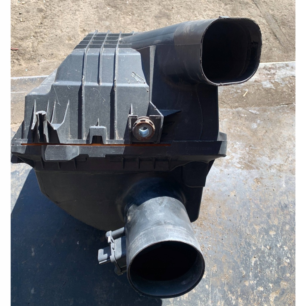 фото №1, Корпус фільтра повітря 165009078r renault trafic iii