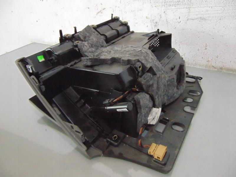 фото №5, Бардачок audi q5 8r