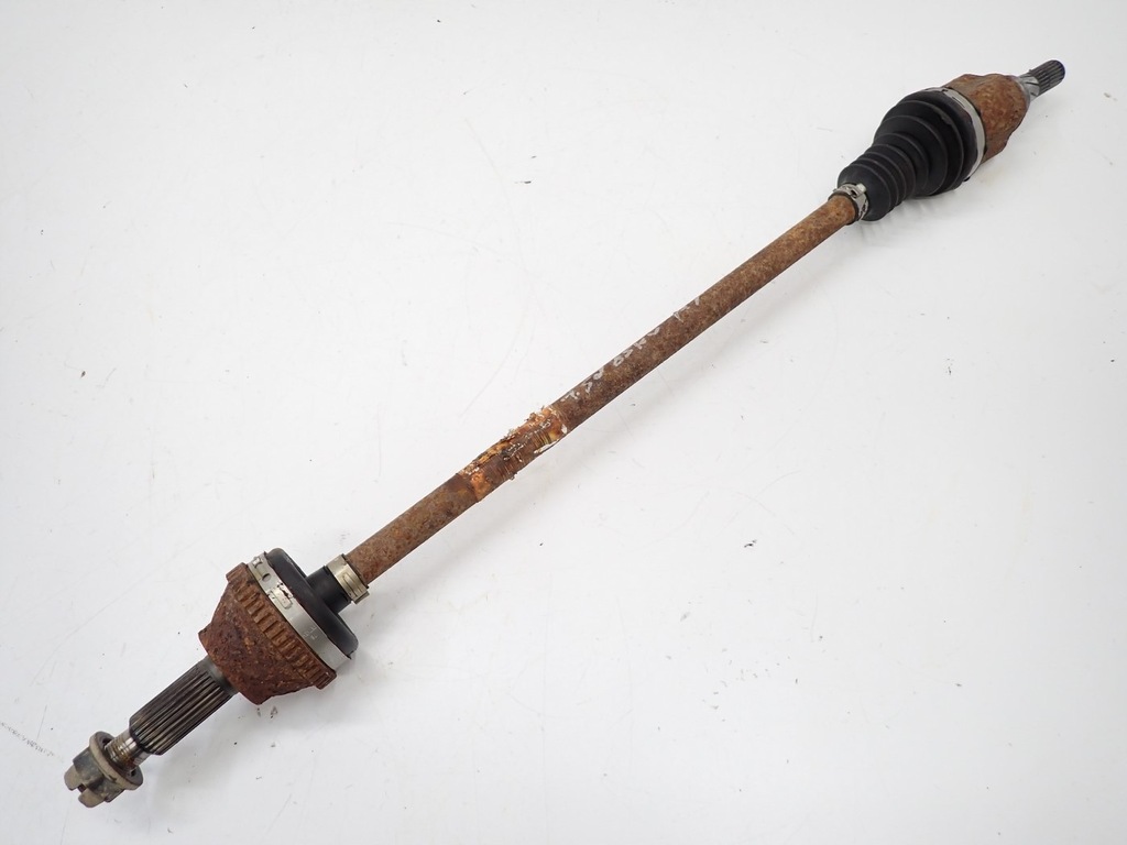 фото №1, Приводной вал правый задняя задняя 396005911r dacia duster ii 4x4 1.5 dci