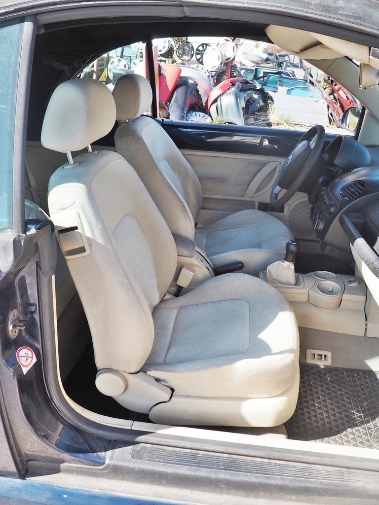 фото №14, Vw new beetle cabrio garbus 02-10 прокладка крышки багажника оригинал