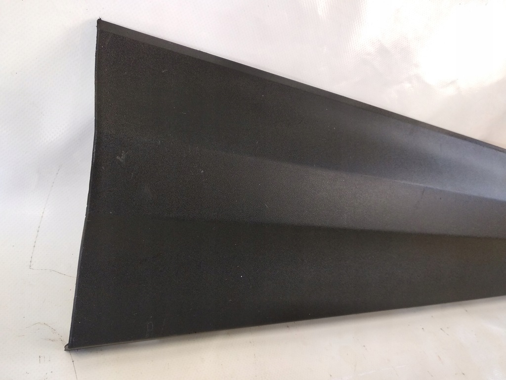 фото №10, Skoda karoq 17- молдинг дверь правая передняя перед 57a854940