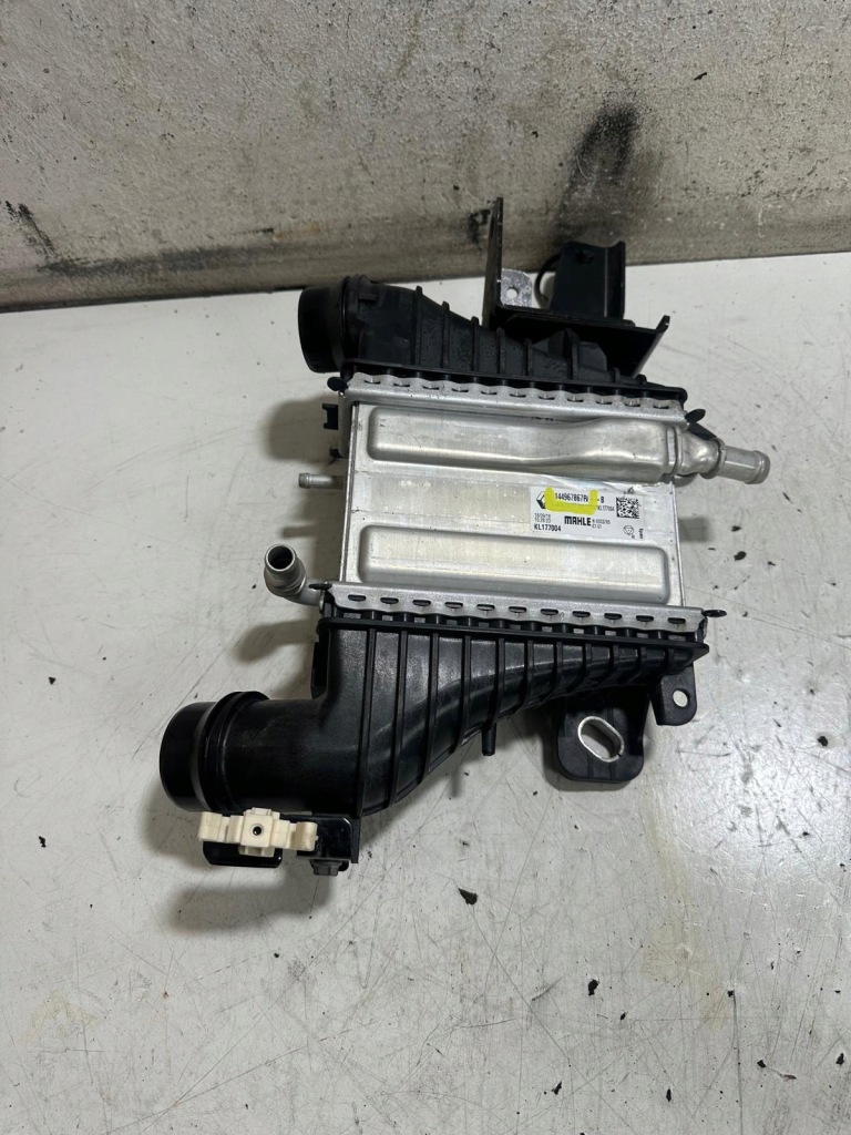 Купити Renault dacia mercedes інтеркулер радіатор 144967867r