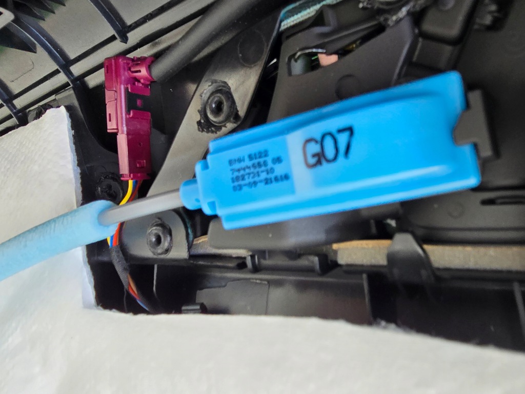 фото №5, Обивка правый задняя bmw x7 g07