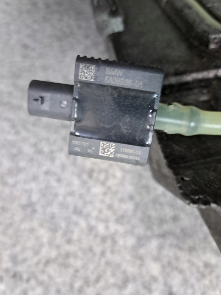 фото №9, Bmw 2 f44 абсорбер пена 7474573 датчик пешеходов 5a0bb38